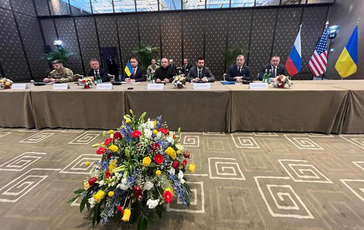 У Женеві почалися переговори України, США і РФ