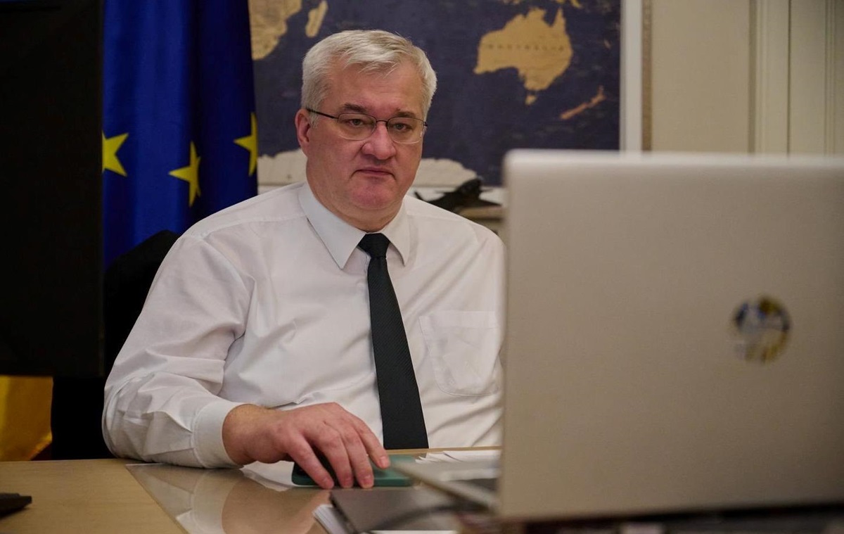 Україна й Австрія обговорюють передачу електростанцій – Сибіга