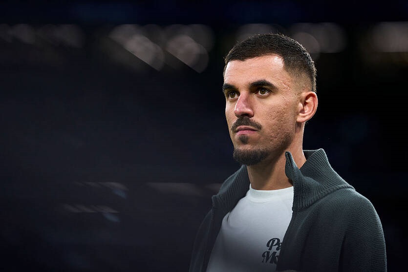 Аякс має намір запросити центрбека Реала